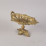 1742 3127 DISH ON FOOT